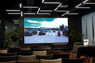 Ecran LED pentru sala de conferință Digital Park